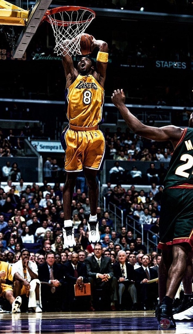 另一方面是 另一方面是